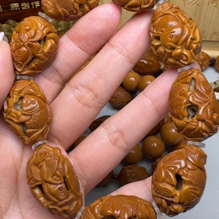 橄榄核手串/手链鱼戏莲花