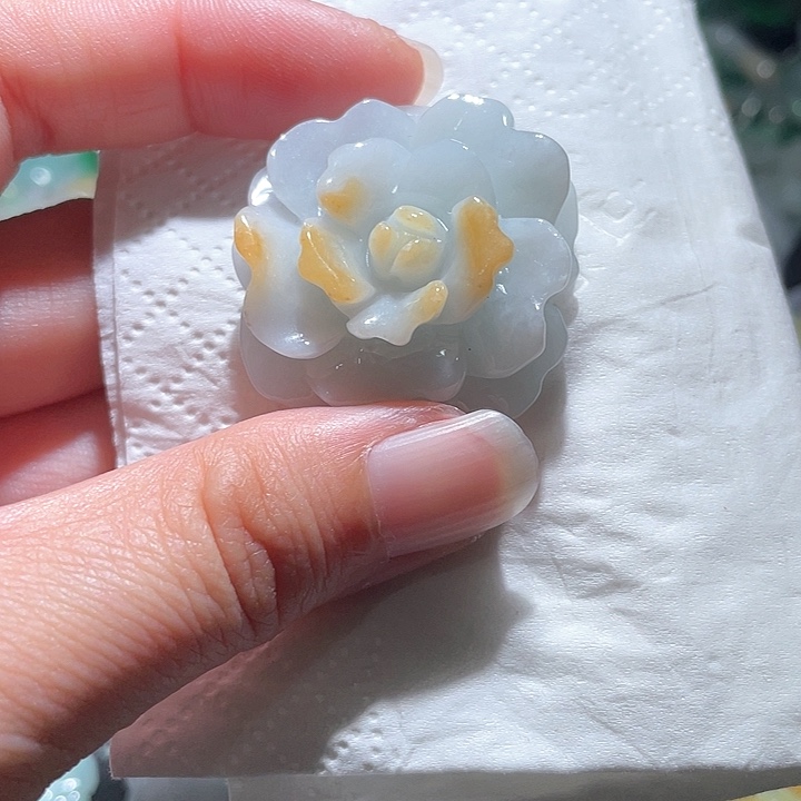 颈饰未镶嵌翡翠天