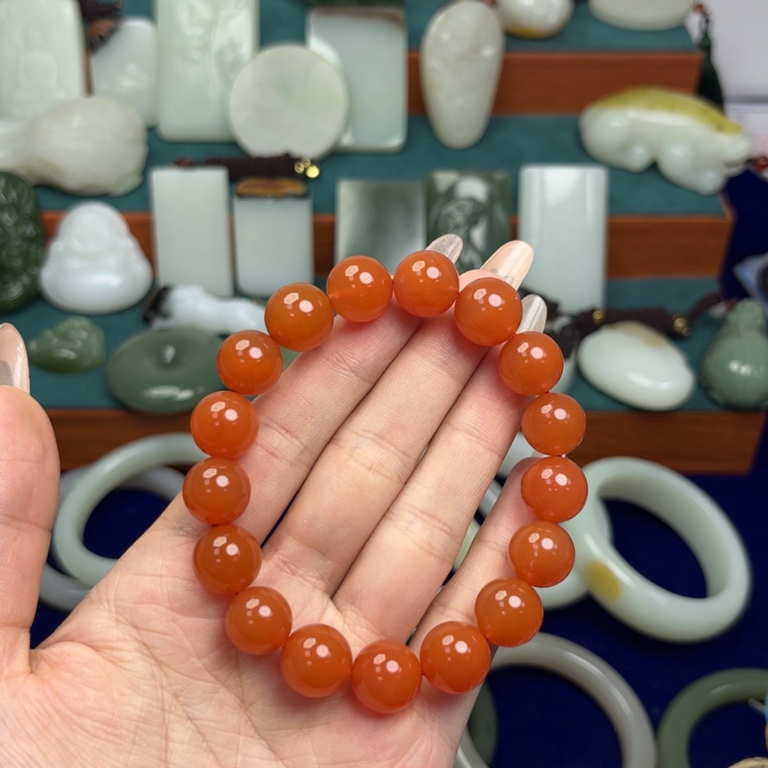 夏***热未镶嵌手链南红玛瑙