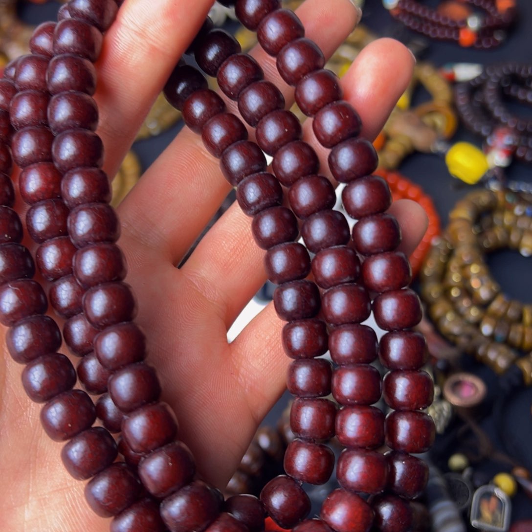 大果紫檀（缅甸花梨）向**鹰