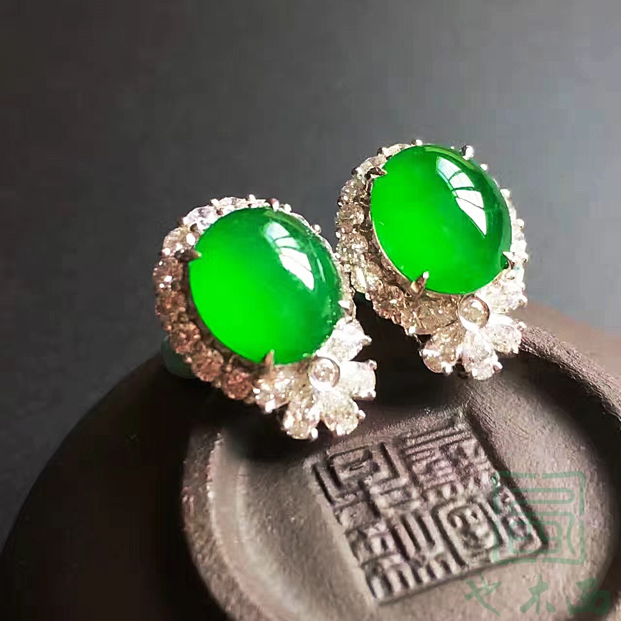 天然翡翠A货蛋面帝王色冰透阳绿色耳钉百搭时尚耳坠