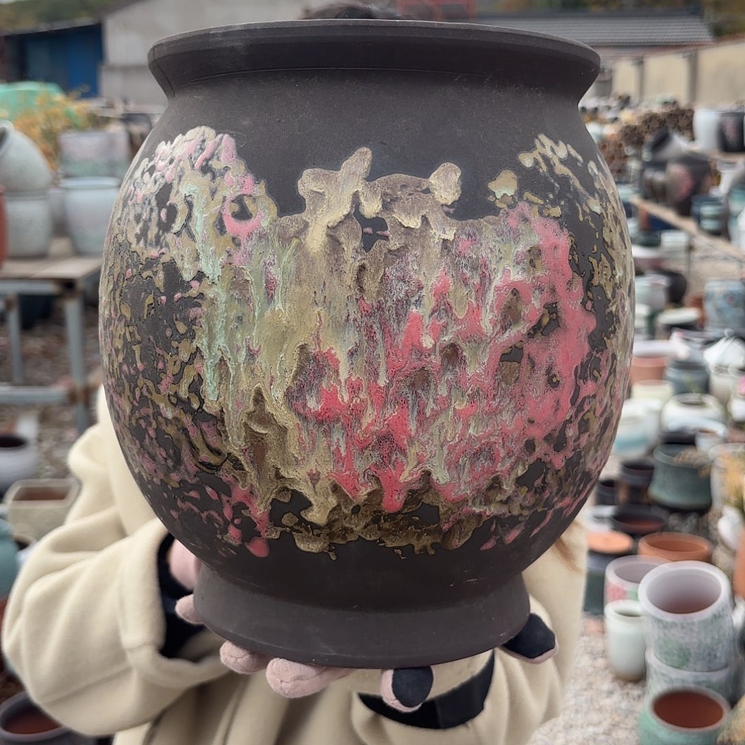 口径20高度25一个油画坛子