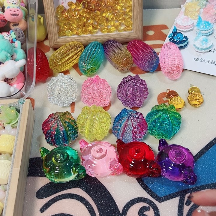 塑料树脂配件水晶