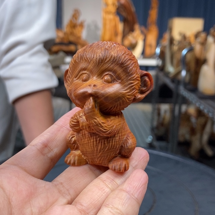 柏木（崖柏）手把件猴子