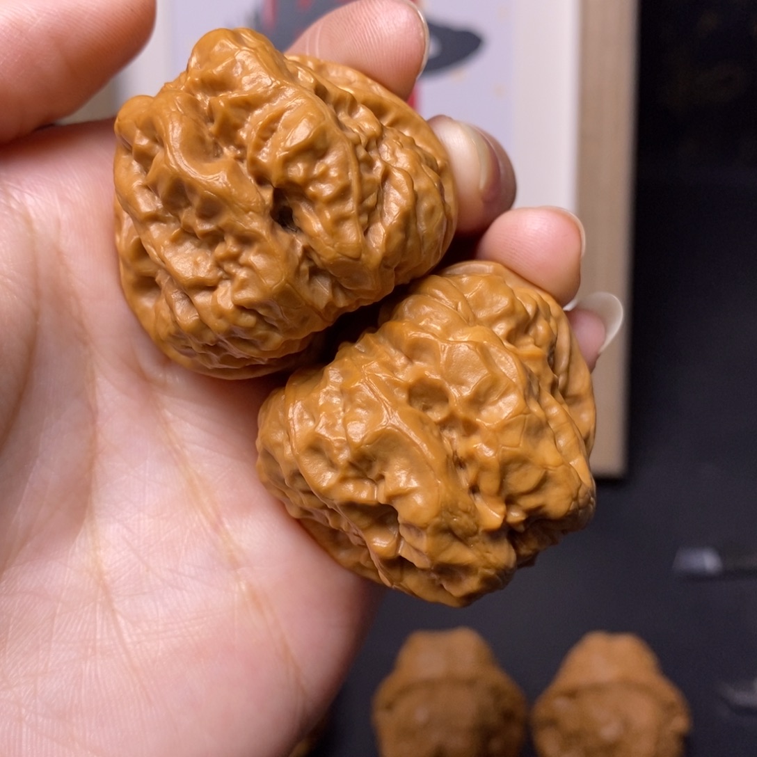 东***啊文玩核桃吊坠蛤蟆40