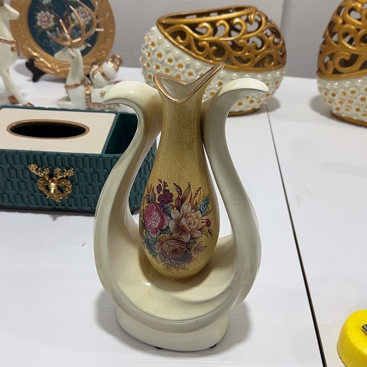 温***装陶瓷摆件哈哈哈哈