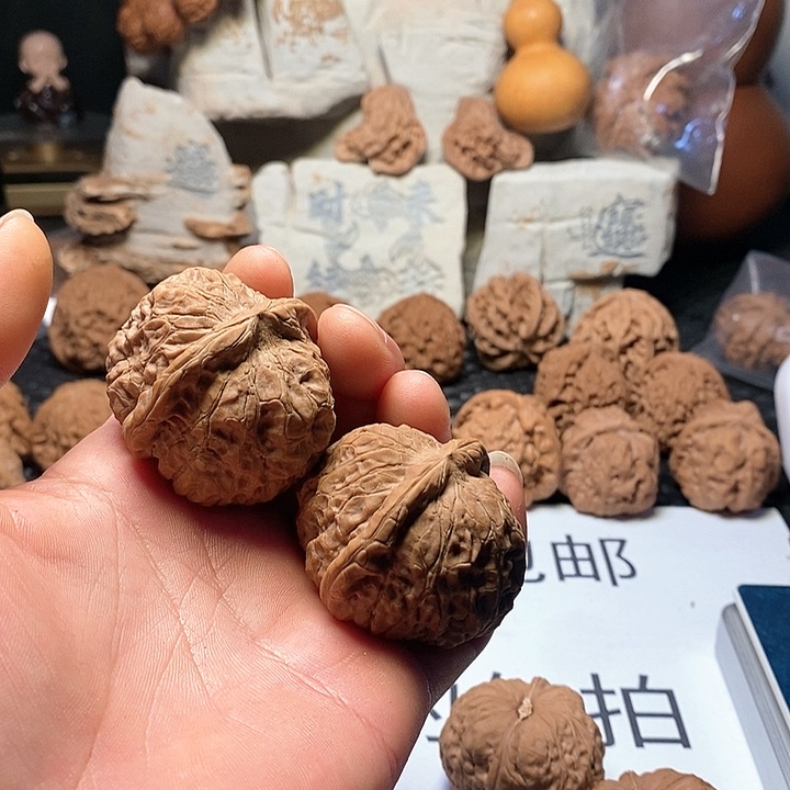 文玩核桃吊坠笑**风南瓜