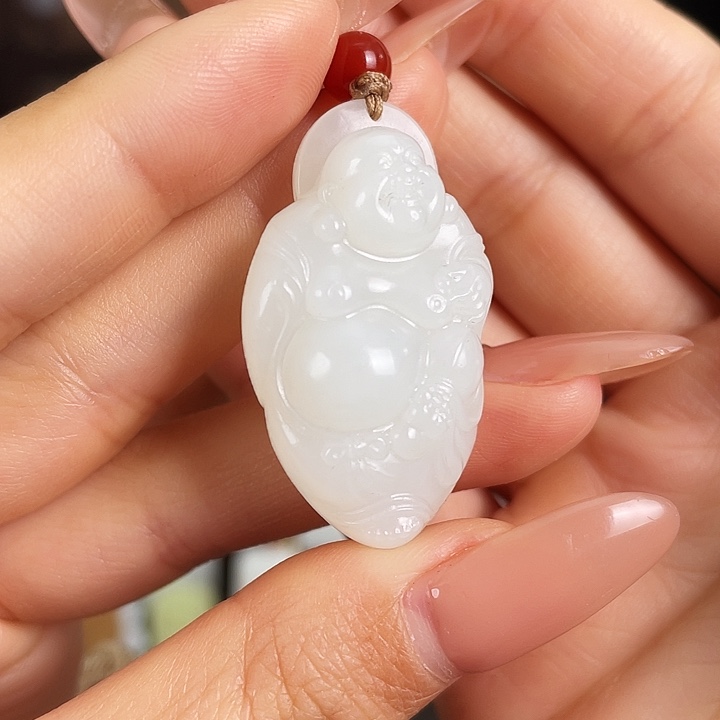 和田玉未镶嵌颈饰定制发货