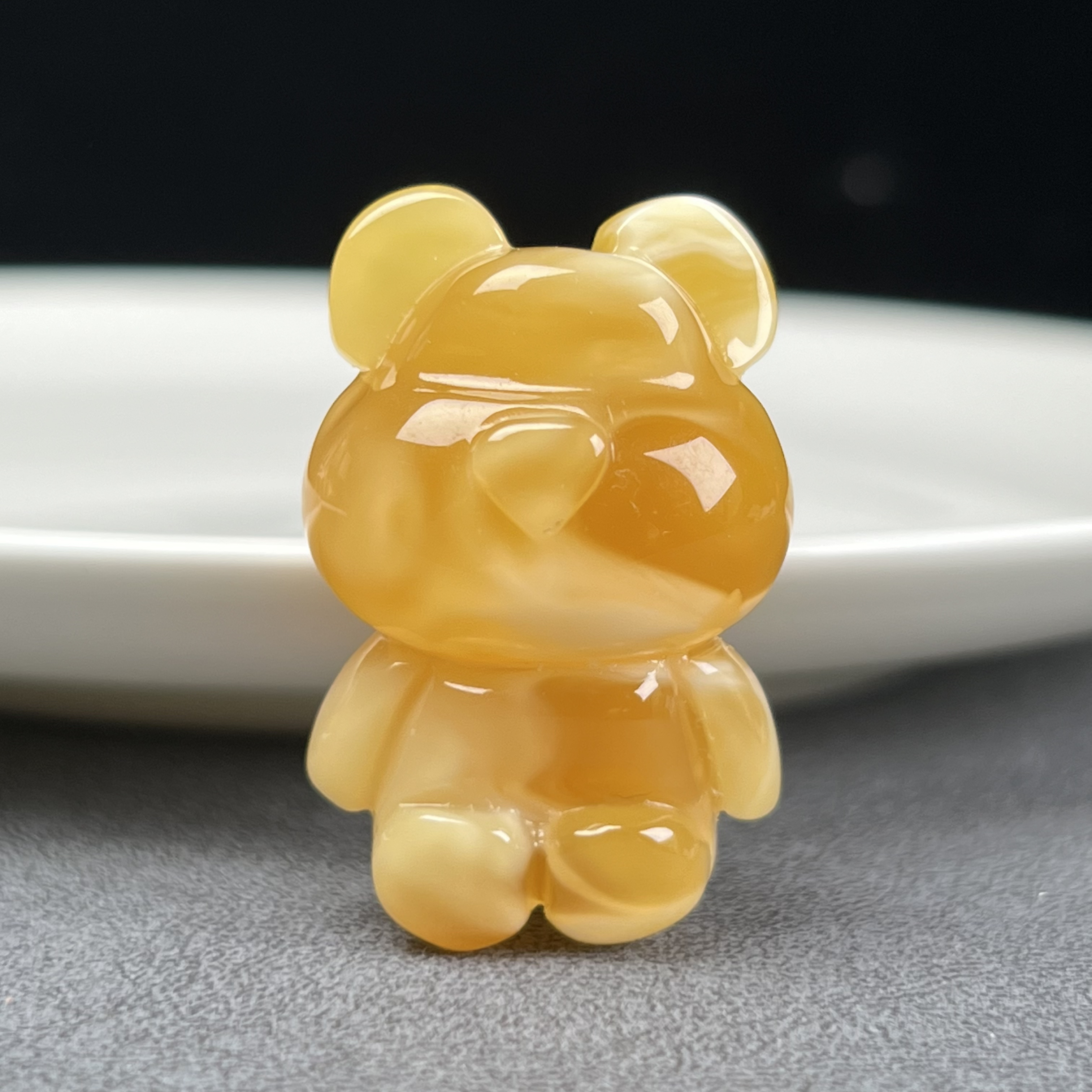 B8646天然原矿蜜蜡 鸡油黄妖花小熊 21*33mm抖音基地质检发货