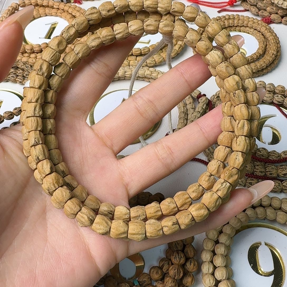 柏香籽/百香籽吊坠