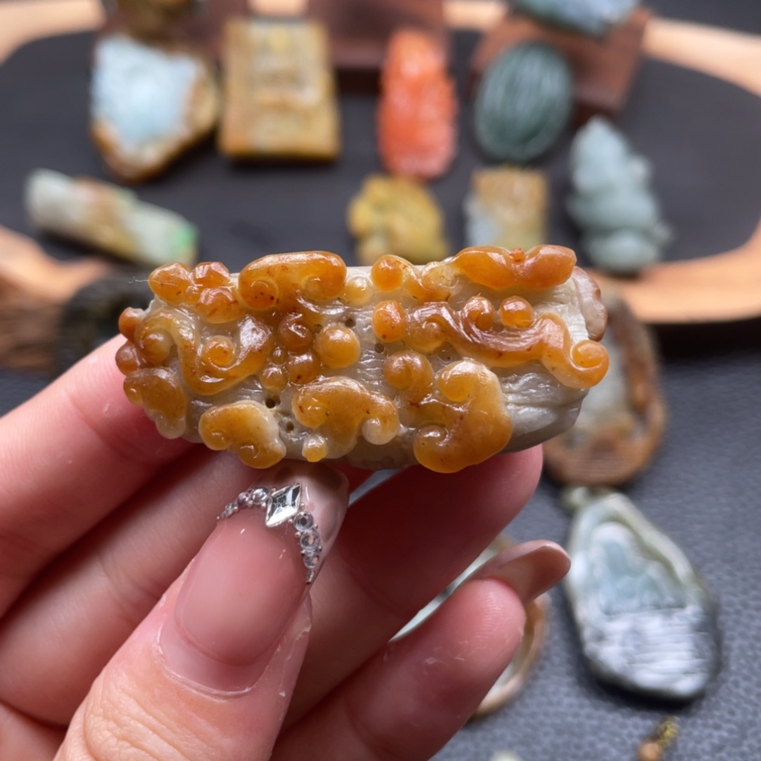 定制翡翠未镶嵌翡翠