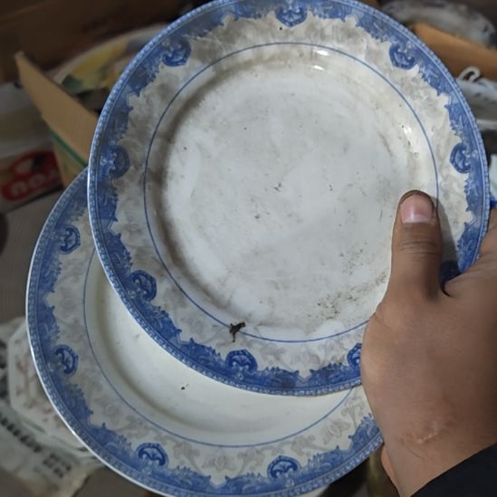 茶盏陶瓷盘子碗啥都有