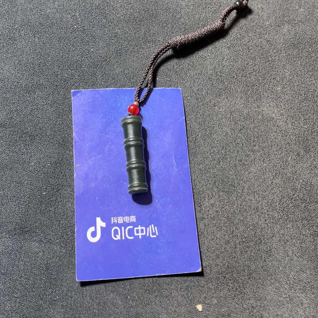 【闪购商品】和田玉颈饰未镶嵌显*