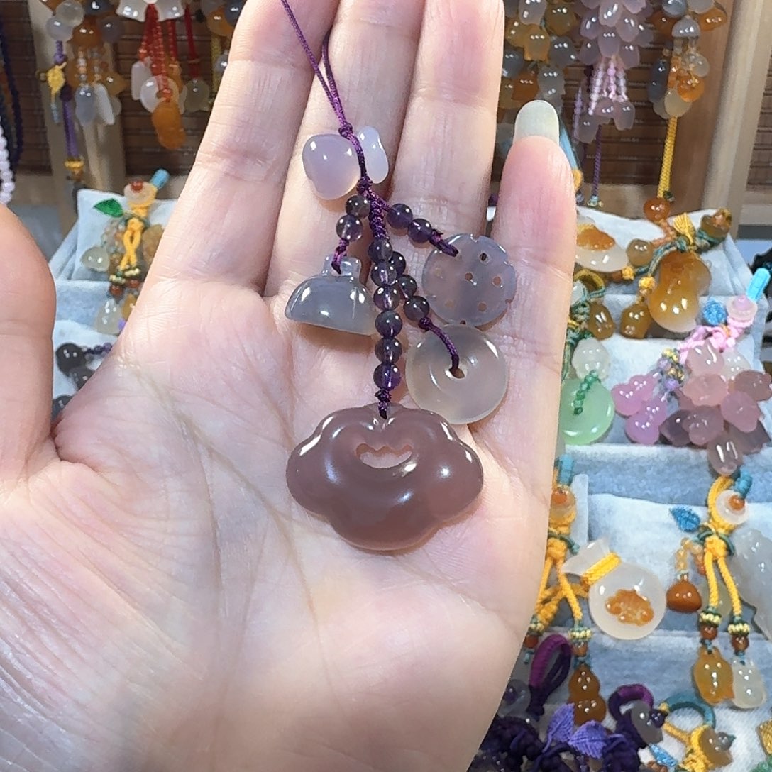 玛瑙/玉髓小挂件福利款通货料不挑不拣带有包容点未镶嵌