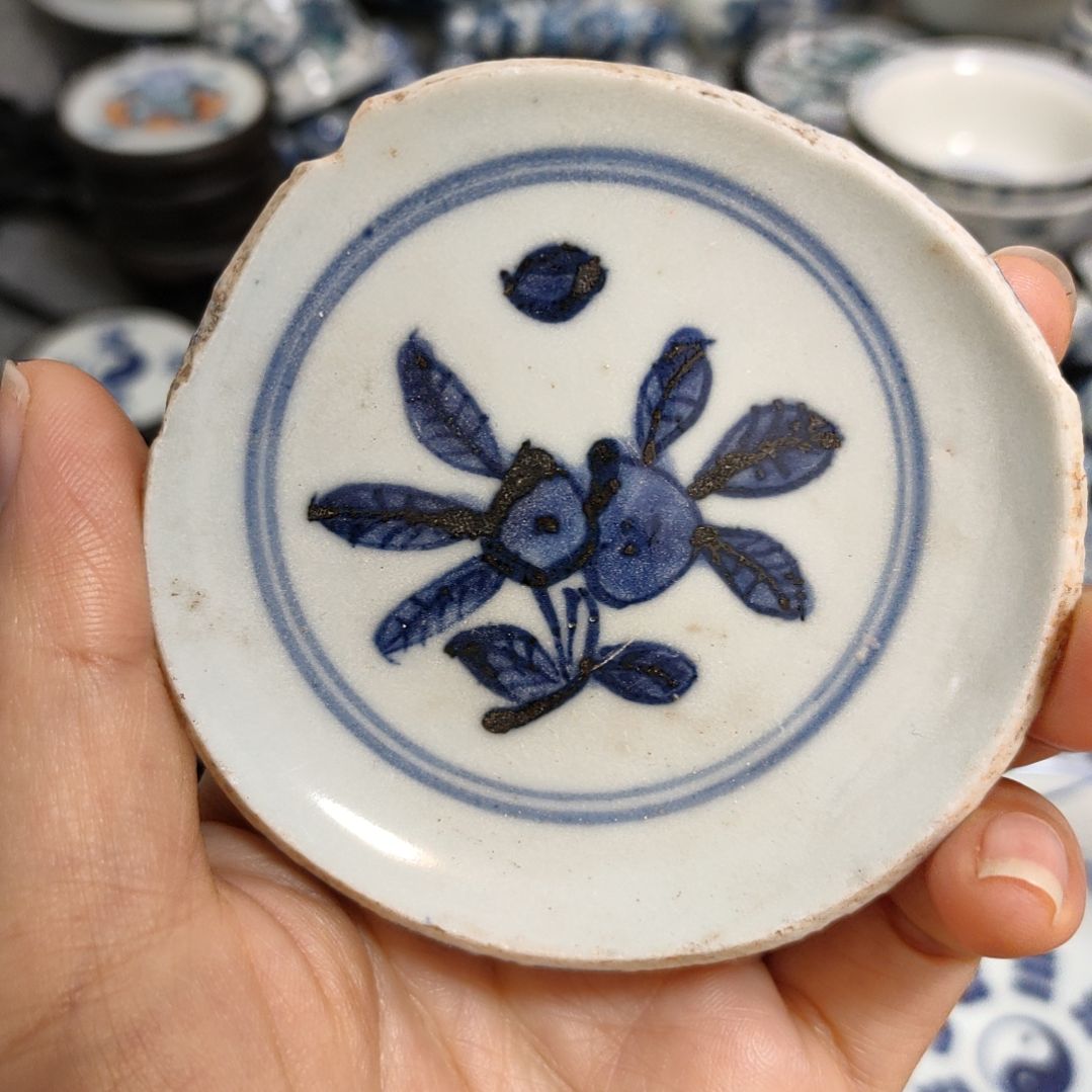 瓷片青花杯垫一个一个