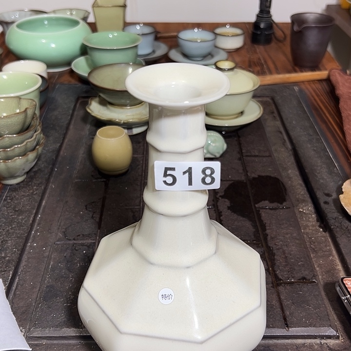 摆件花瓶哈哈哈哈哈哈
