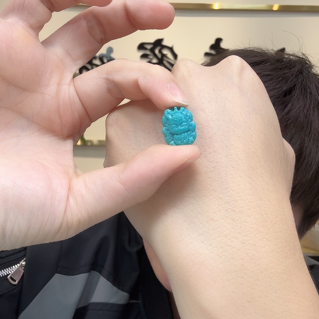 绿松石未镶嵌珠宝奇石379