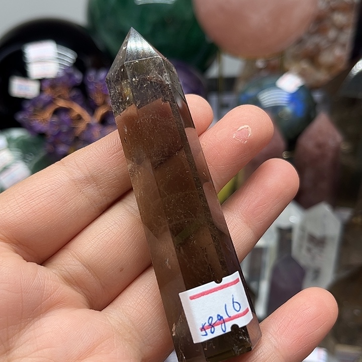 水晶珠宝半成品未镶嵌58克茶水晶柱
