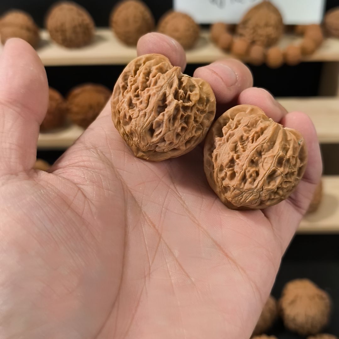 千***酒文玩核桃吊坠36+宫灯有黄