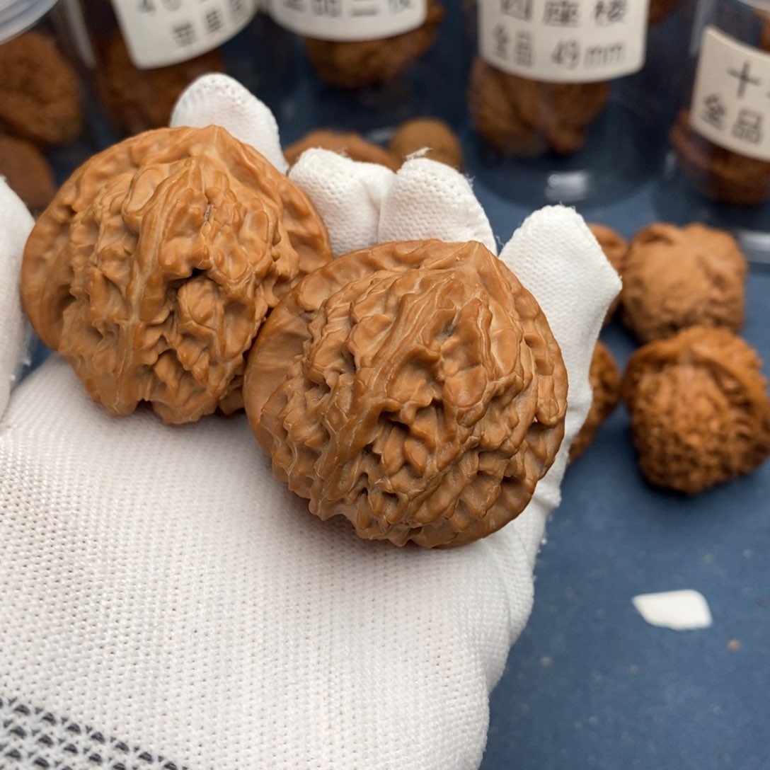 文玩核桃把件然*三角白028