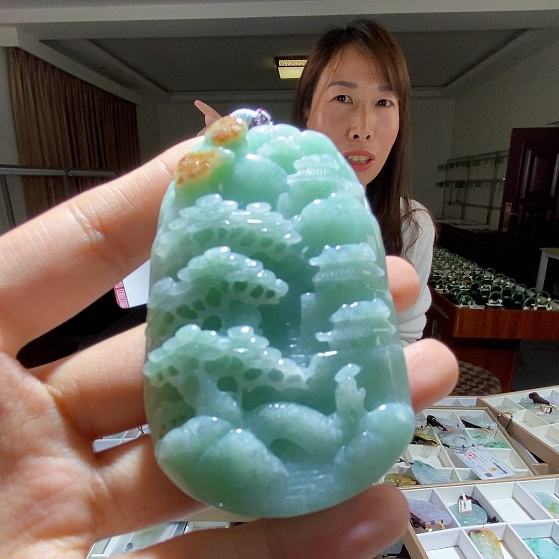 翡翠未镶嵌颈饰翡翠