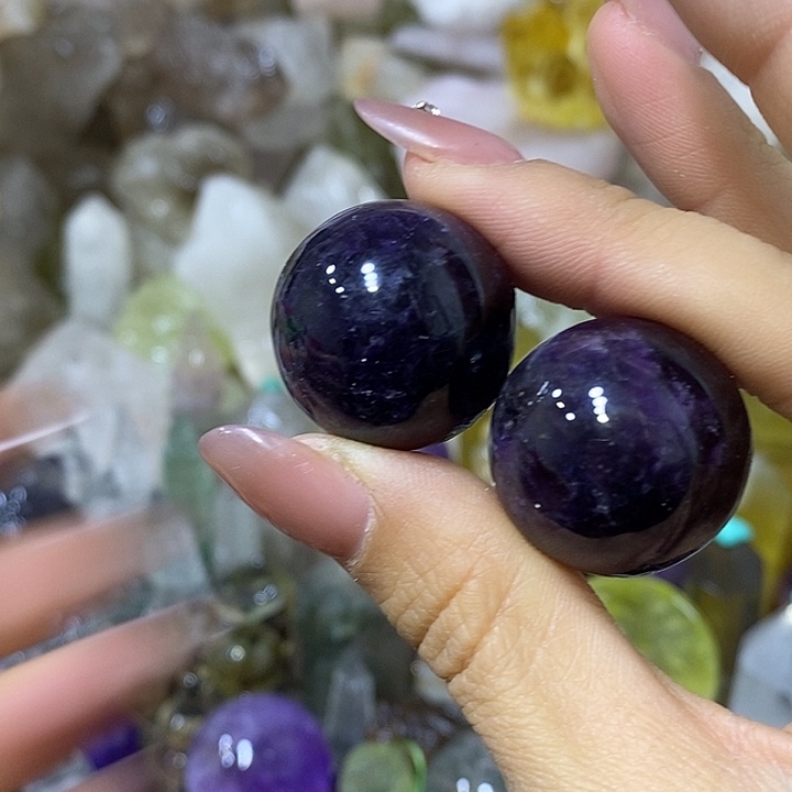 未镶嵌珠宝半成品水晶