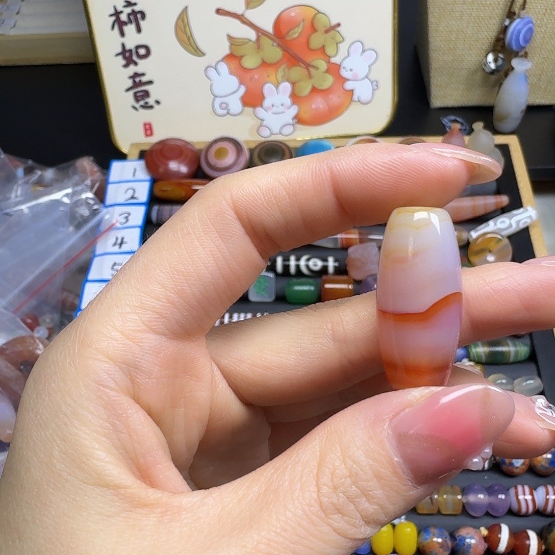 ****爱玛瑙/玉髓未镶嵌颈饰