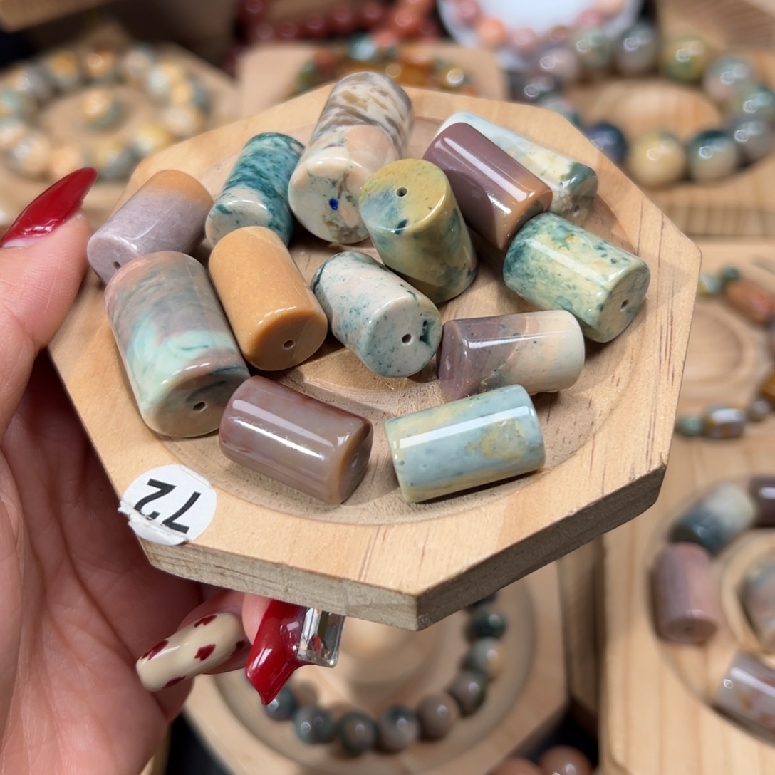 ****外石英质玉未镶嵌手链50