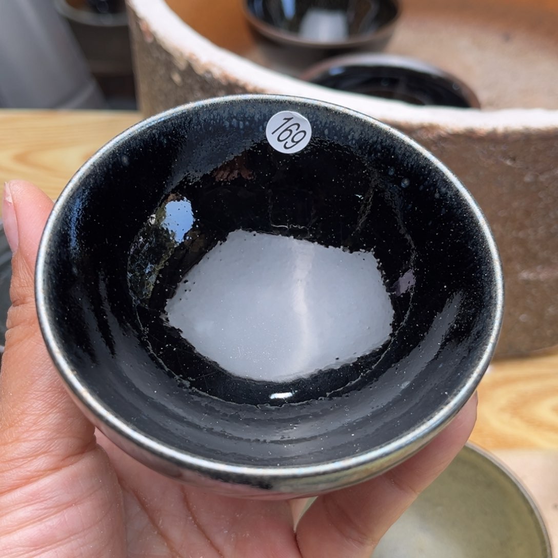 茶盏义兴龙窑坚持真柴烧