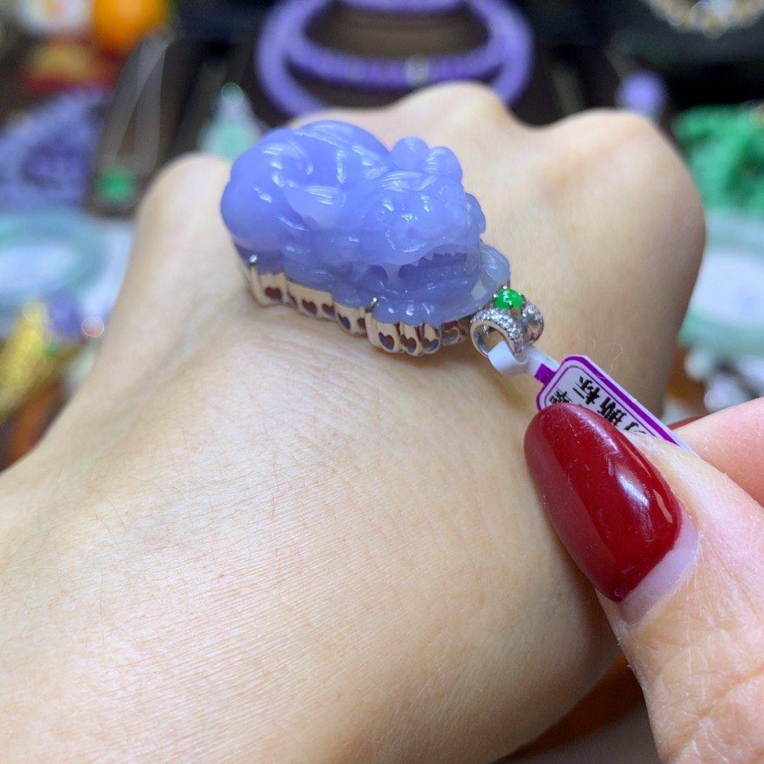 【闪购商品】翡翠颈饰18K金镶嵌翡翠