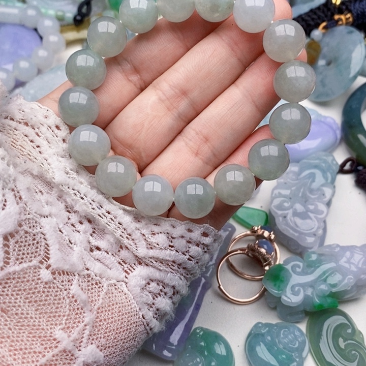 颈饰未镶嵌翡翠叫*姐珠链