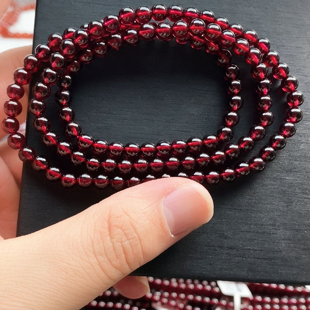 石榴石手链未镶嵌5.2mm老矿酒红9A