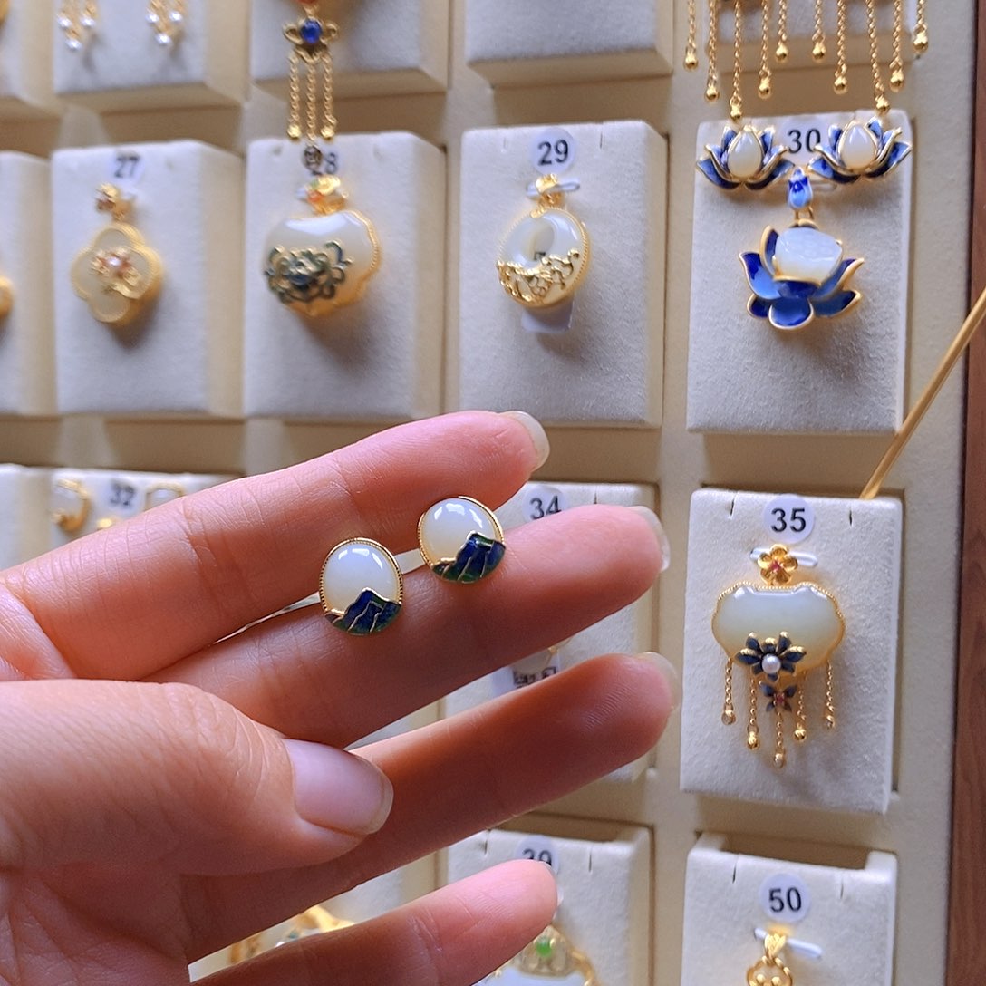 和田玉银S925镶嵌颈饰