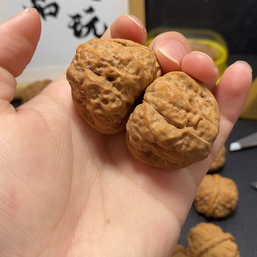 文玩核桃把件蛤蟆