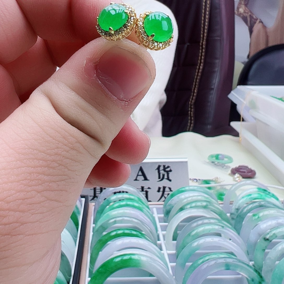 翡翠吊坠(赠链)银S925镶嵌