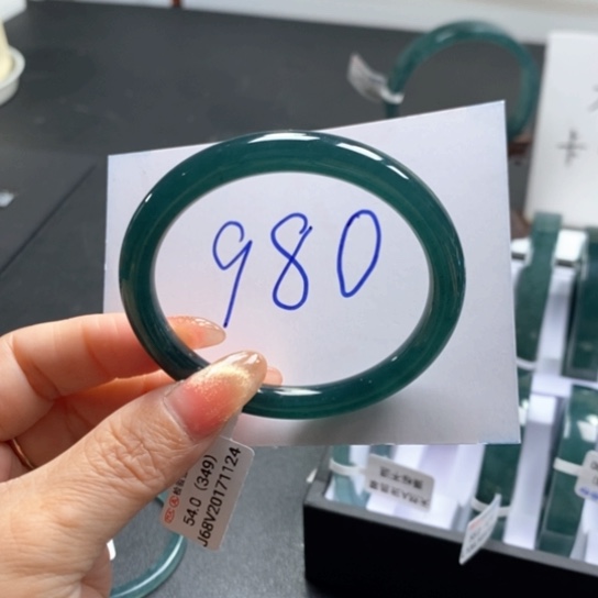 翡翠手镯未镶嵌54尺寸