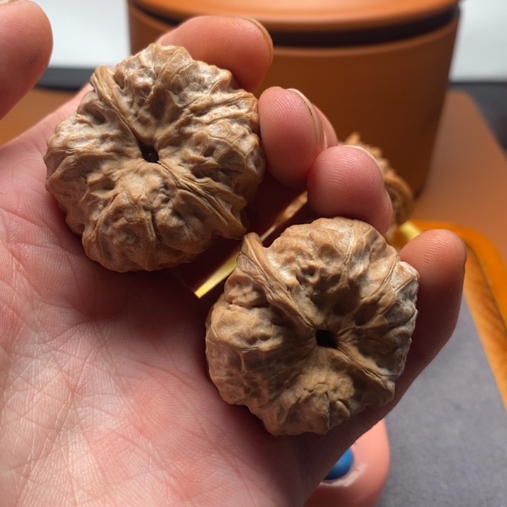 鲨***⁶文玩核桃精品对蛤蟆