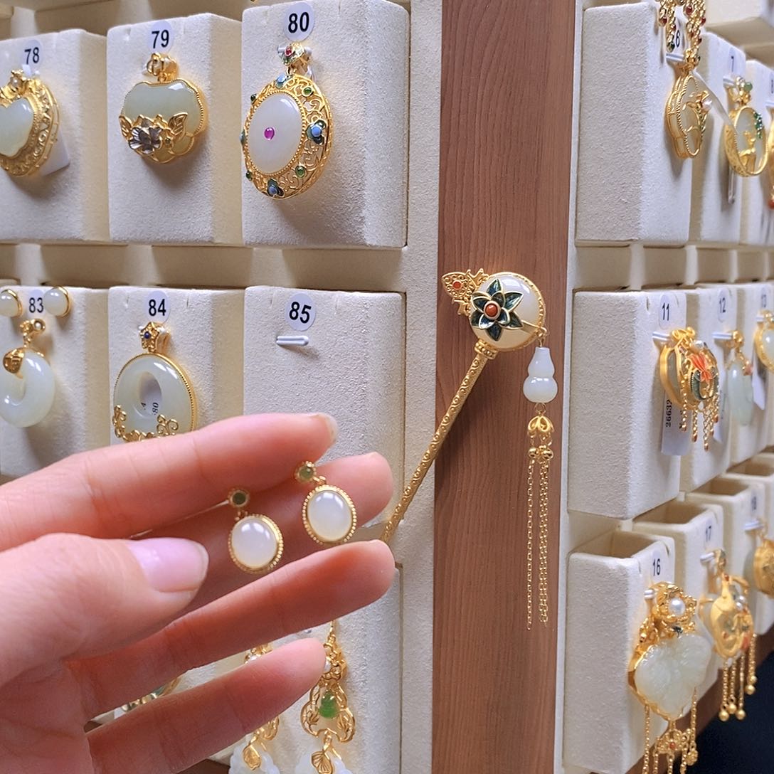 和田玉颈饰银S925镶嵌