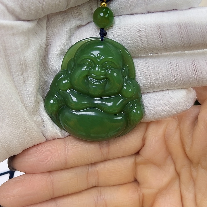 雨***含和田玉未镶嵌颈饰