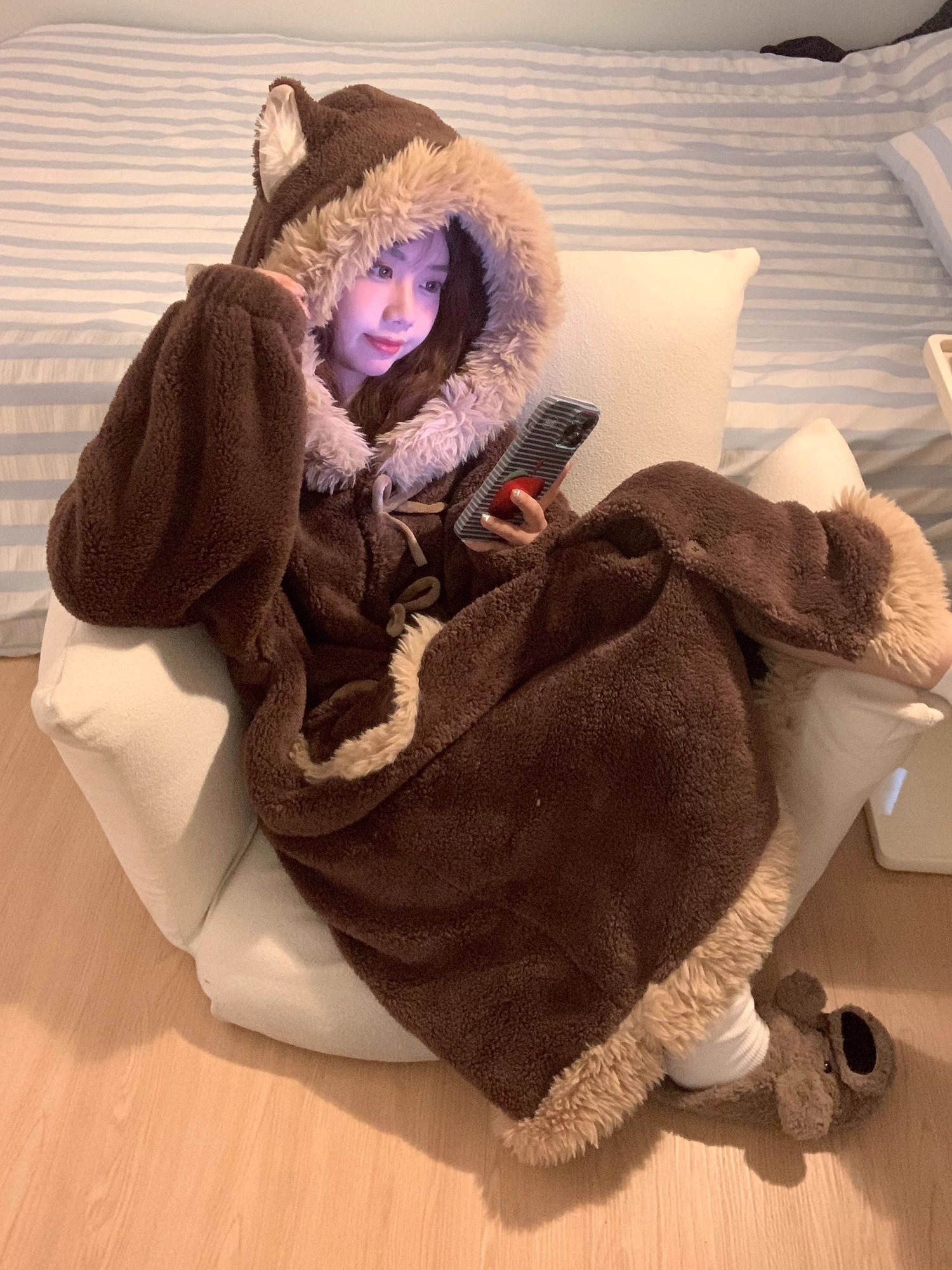 甜美少女毛茸茸珊瑚绒睡衣女冬季新款加绒加厚保暖家居大码睡袍冬