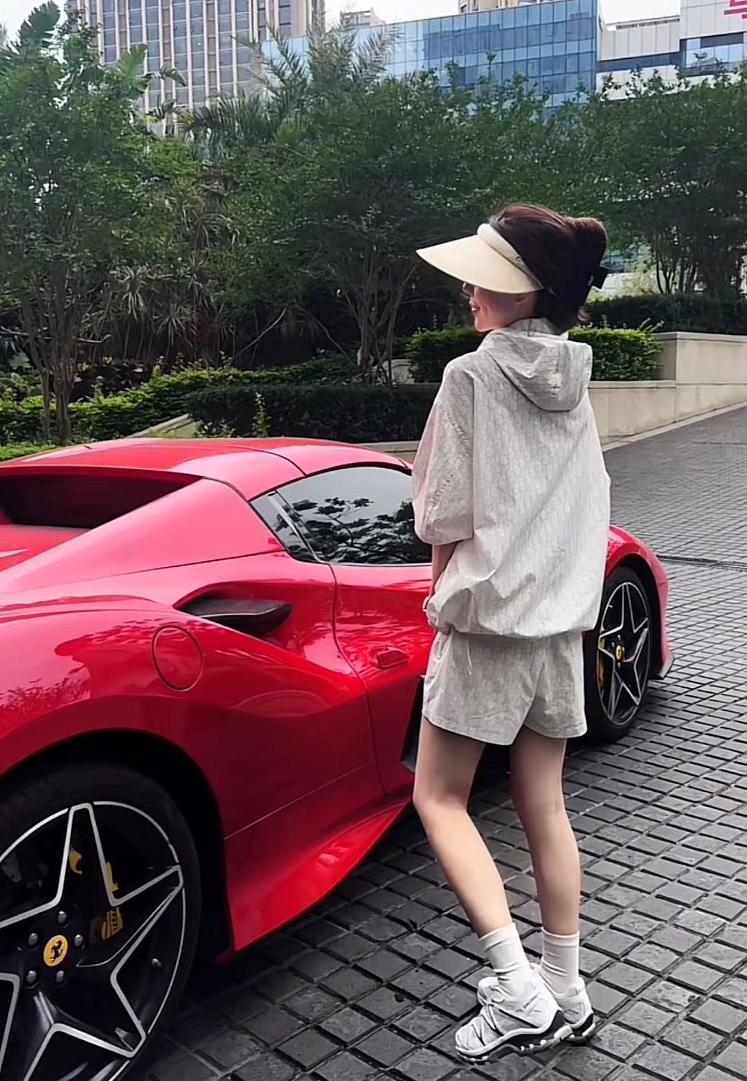 【K】25款新款小蜜蜂简约休闲防晒套装A8131+K5034