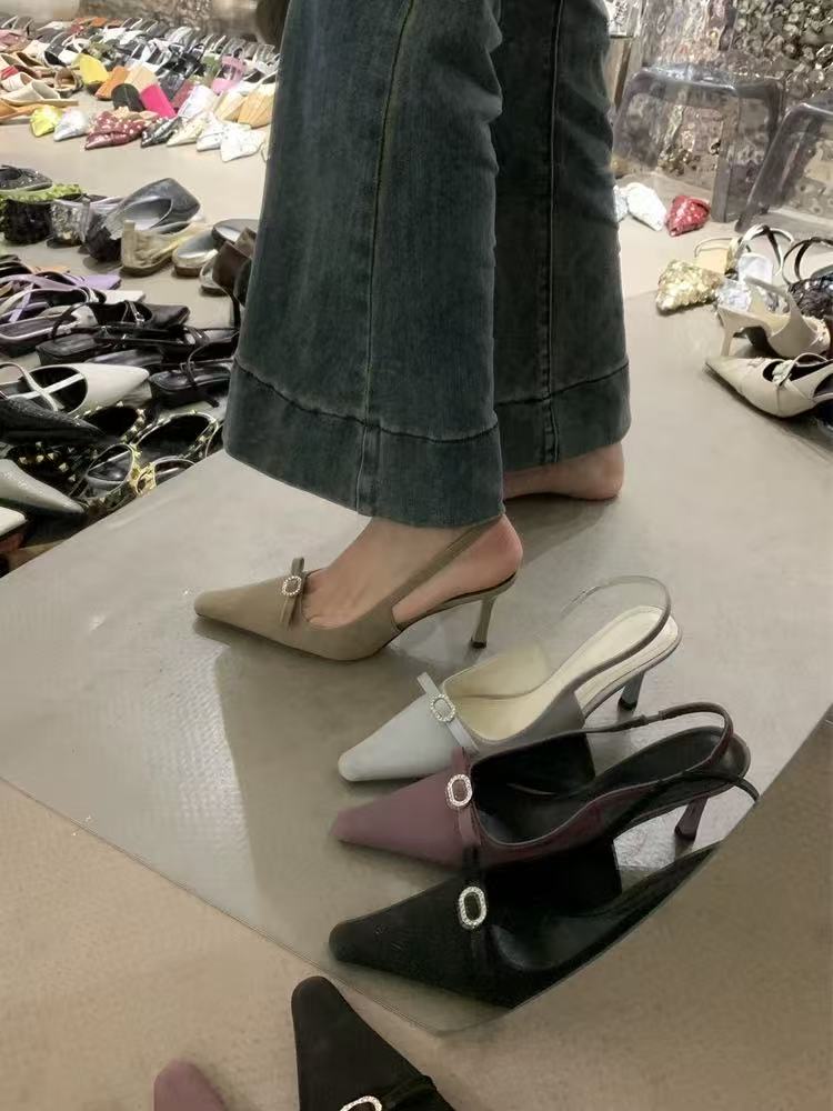 【哈哈女鞋 默认微瑕】2025春季高跟蝴蝶结尖头包头单鞋 3389-16