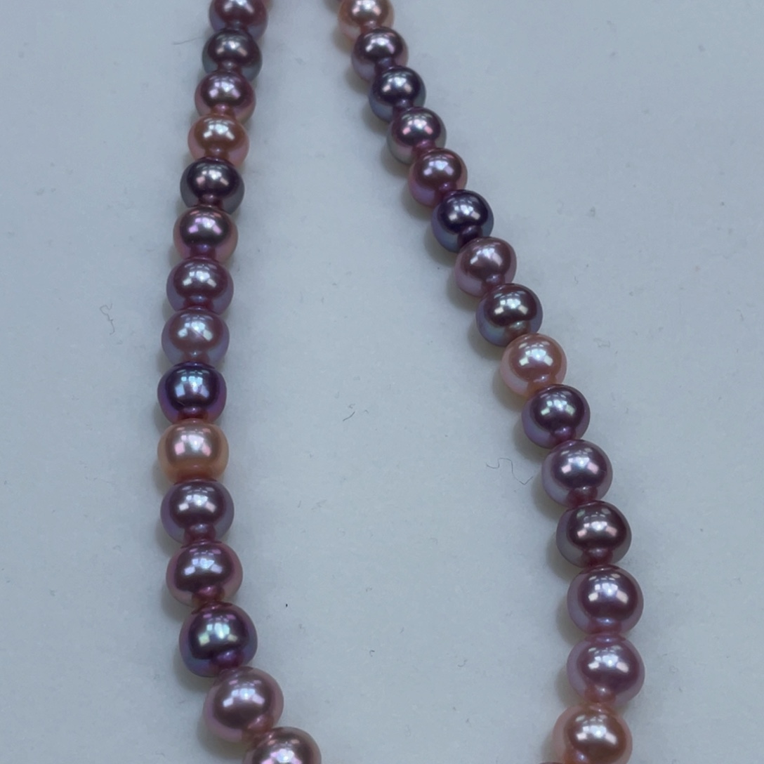 淡水珍珠颈饰银S925镶嵌8.6m炫彩糖果极光