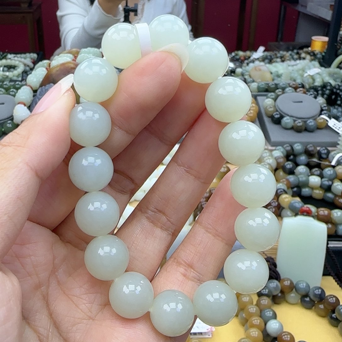 和田玉手链未镶嵌