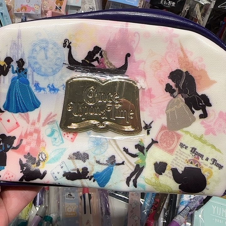 美女与野兽笔袋一个