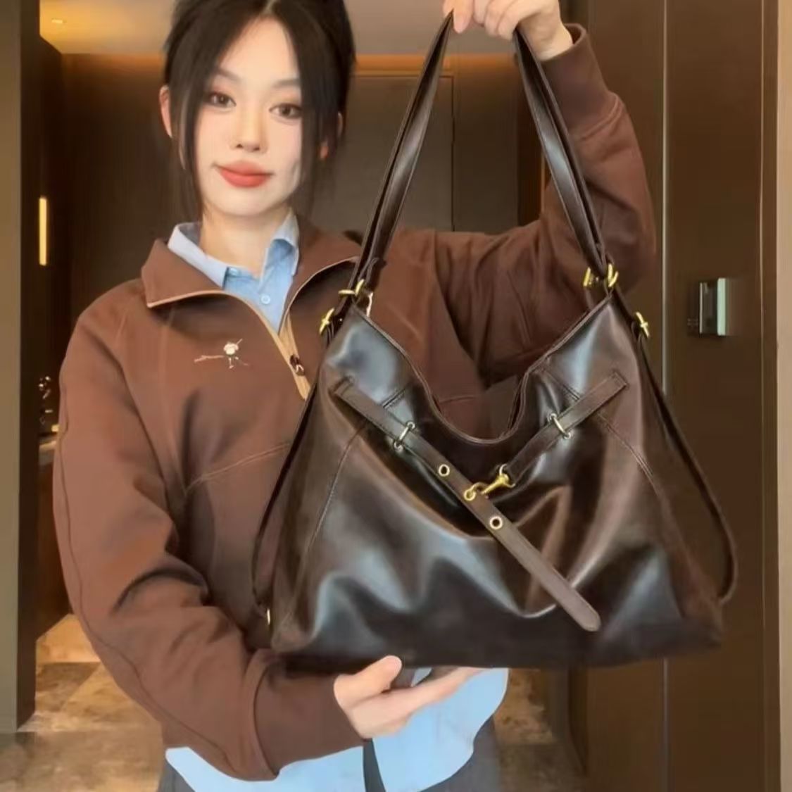 大容量包包女包2025新款春秋休闲百搭双肩背包女通勤托特包时尚