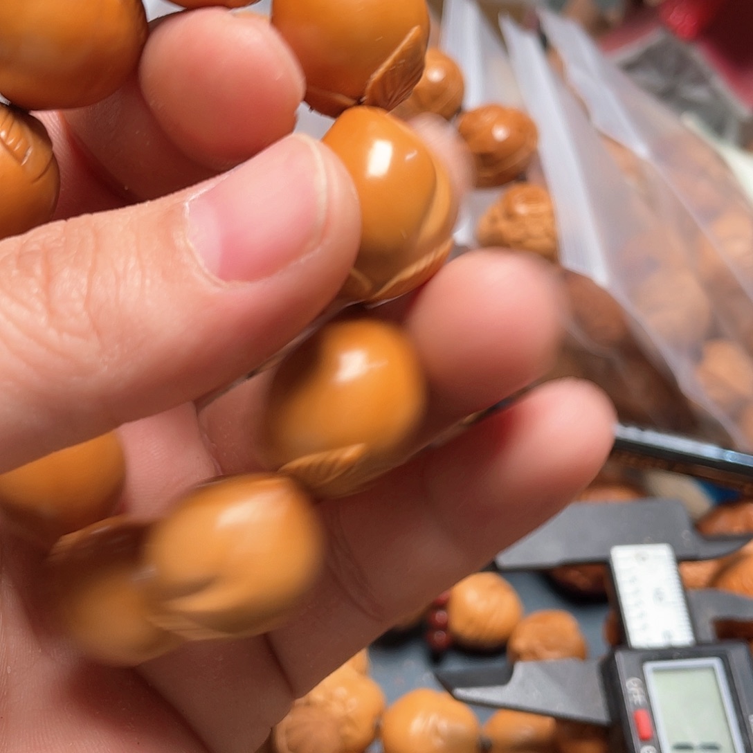 橄榄核手串寿桃铁核