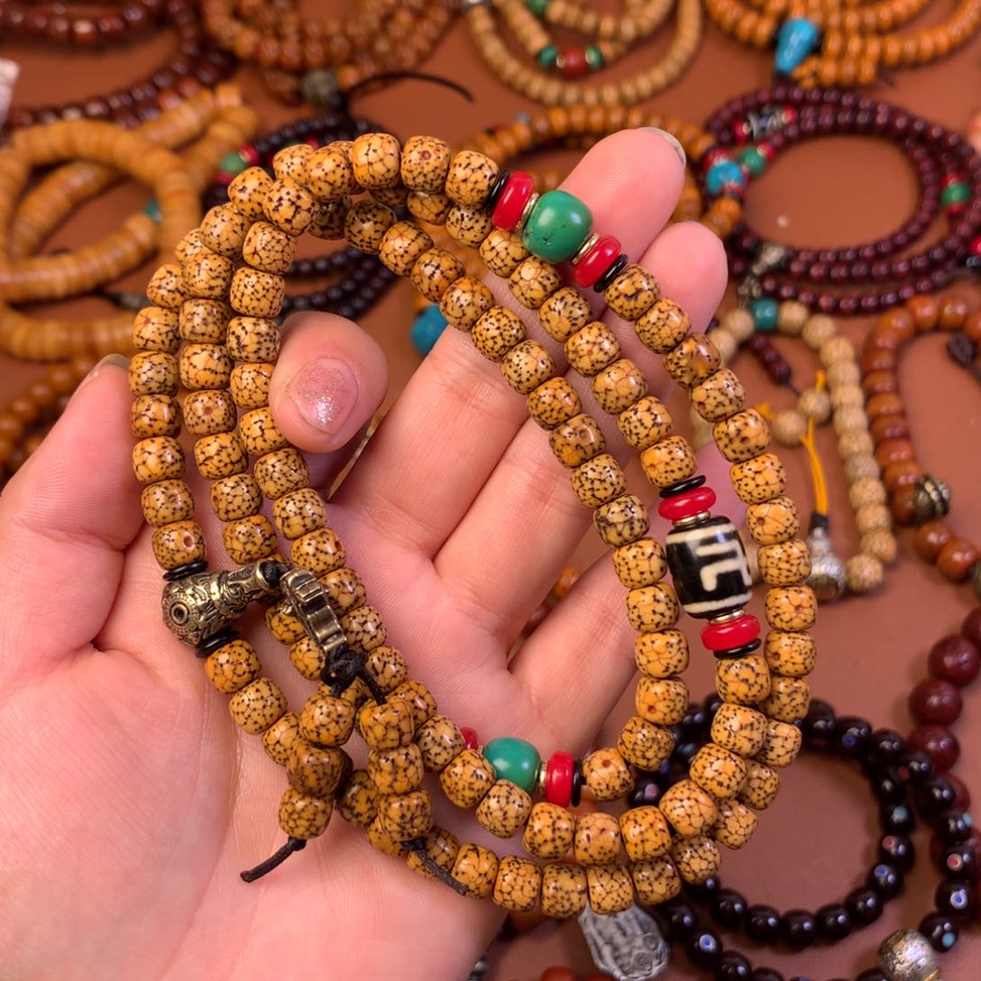 藏传串串串串串串星月