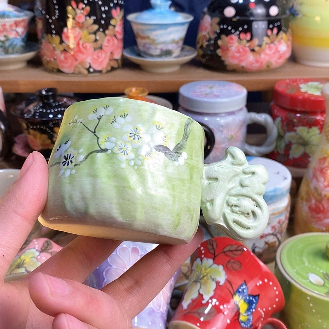 瓷片手绘陶瓷超赞的