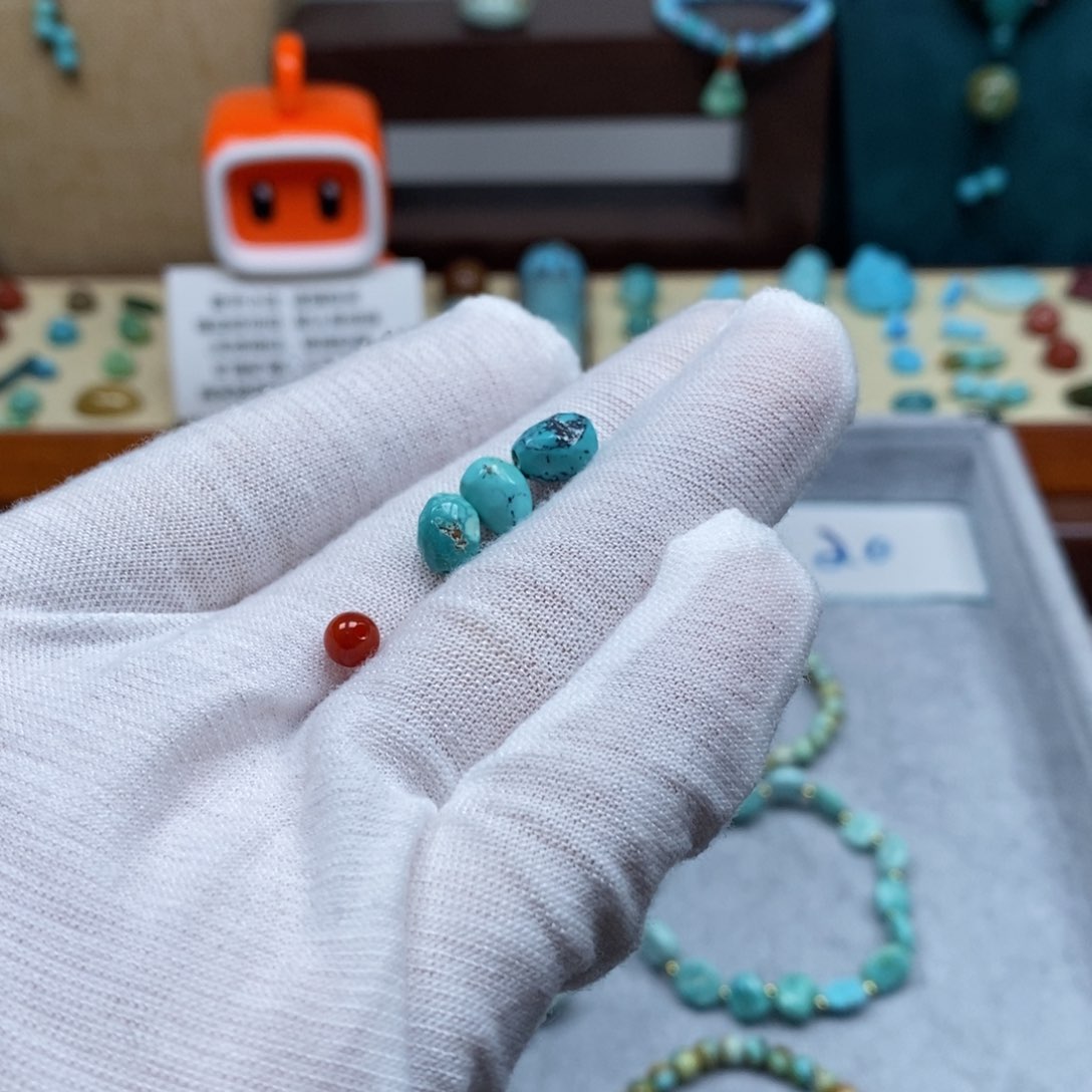 未镶嵌配饰南红玛瑙